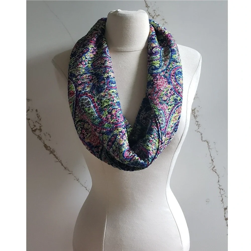 Anthropologie Madison 88 Infinity Scarf Womens Multicolor Paisley Boho Wrap